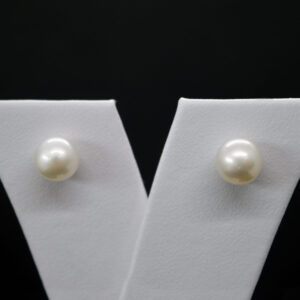 Pearl Studs II